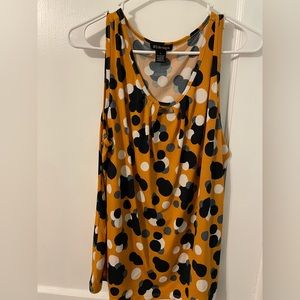 Women’s sleeveless blouse